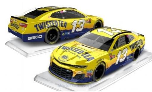 Modelauto Chevrolet Camaro course No.13 GermainRacing Twisted Tea Nascar 2018 T.Dillon 1/64 Lionel Racing