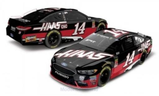 Modelauto Ford Fusion Nascar No.14 Stewart-Haas Racing Haas CNC 2018 C.Bowyer 1/64 Lionel Racing