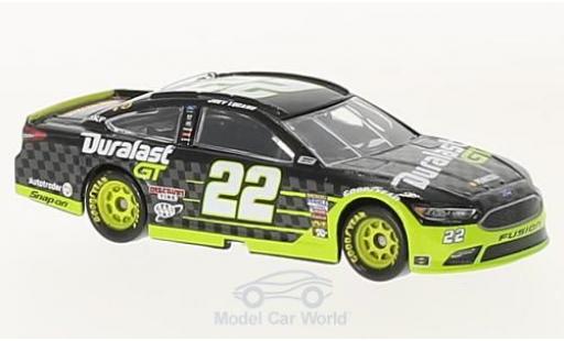 Modelauto Ford Fusion Nascar No.22 Team Penske Duralast GT 2017 J.Logano zonder Vitrine 1/64 Lionel Racing