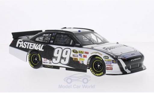 Modelauto Ford Fusion Nascar No.99 Fastenal 2012 C.Edwards 1/24 Lionel Racing