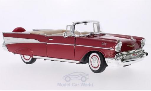 Modelauto Chevrolet Bel Air Convertible Cabriolet metallic rood/wit 1957 1/18 Lucky Die Cast