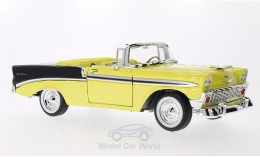 Modelauto Chevrolet Bel Air Coupe metallic geel/zwart 1956 1/18 Lucky Die Cast