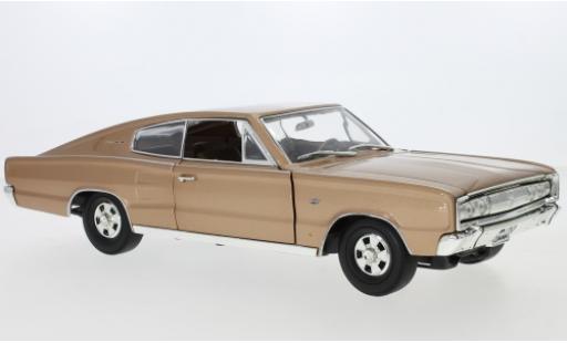 Modelauto Dodge Charger Coupe metallic beige 1966 1/18 Lucky Die Cast