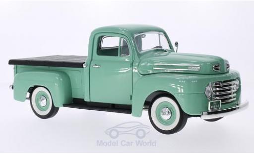 Modelauto Ford F-1 Flatbed Pick Up With Cover groen 1948 1/18 Lucky Die Cast