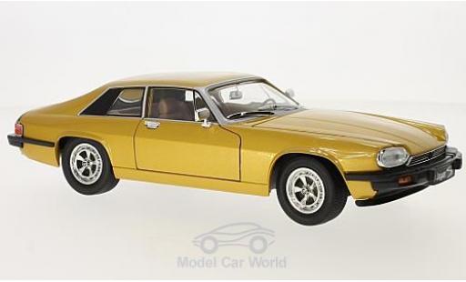Modelauto Jaguar XJS Base gold 1975 1/18 Lucky Die Cast