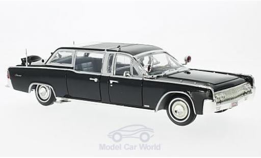 Modelauto Lincoln Continental 1961 X-100 zwart Quick Fix 1/24 Lucky Die Cast