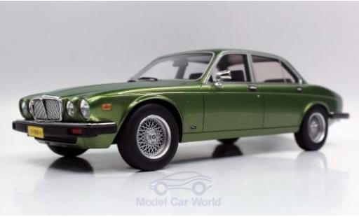 Modelauto Jaguar XJ6 Base 6 metallic groen 1982 1/18 Lucky Step Models