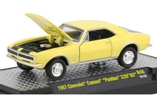 Modelauto Chevrolet Camaro Z28 Panther Z/28 RS geel/zwart 1967 1/64 M2 Machines