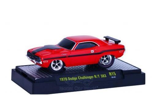 Modelauto Dodge Challenger 1970 R/T 383 rood/zwart Ground Pounders 1/64 M2 Machines