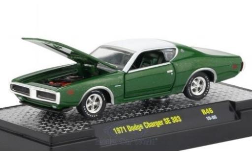 Modelauto Dodge Charger SE 383 groen/wit 1971 1/64 M2 Machines