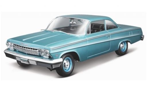 Modelauto Chevrolet Bel Air Coupe metallic turquoise 1962 1/18 Maisto