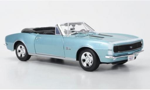 Modelauto Chevrolet Camaro SS 396 Cabriolet metallic blauw 1967 1/18 Maisto