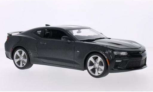 Modelauto Chevrolet Camaro SS metallic grijs 2016 1/18 Maisto