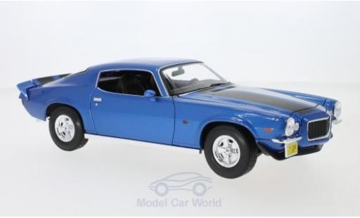 Modelauto Chevrolet Camaro Z28 metallic blauw/zwart 1971 1/18 Maisto