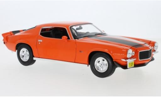 Modelauto Chevrolet Camaro Z28 oranje/zwart 1971 1/18 Maisto