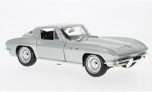 Modelauto Chevrolet Corvette Coupe grijs 1965 sans Vitrine 1/18 Maisto