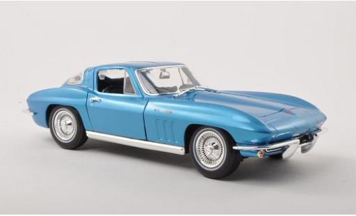 Modelauto Chevrolet Corvette Stingray Sting Ray metallic blauw 1965 1/18 Maisto