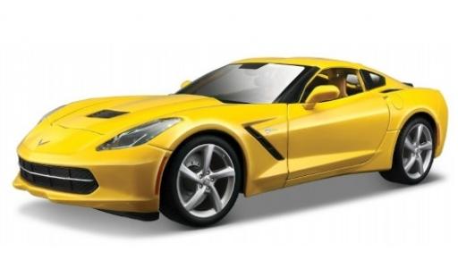 Modelauto Chevrolet Corvette Stingray (C7) geel 2014 1/18 Maisto