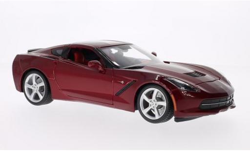 Modelauto Chevrolet Corvette Stingray (C7) metallic rood 2014 1/18 Maisto