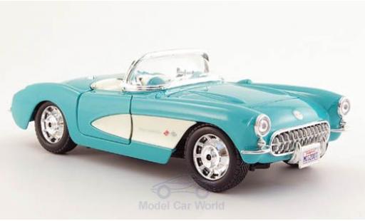 Modelauto Chevrolet Corvette Convertible turquoise/wit 1957 1/24 Maisto