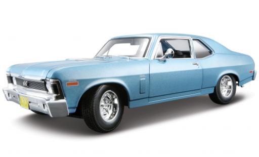 Modelauto Chevrolet Nova Coupe SS metallic blauw 1970 1/18 Maisto