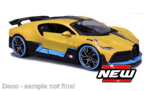 Modelauto Bugatti Divo coupe geel/blauw clair 2024 1/24 Maisto