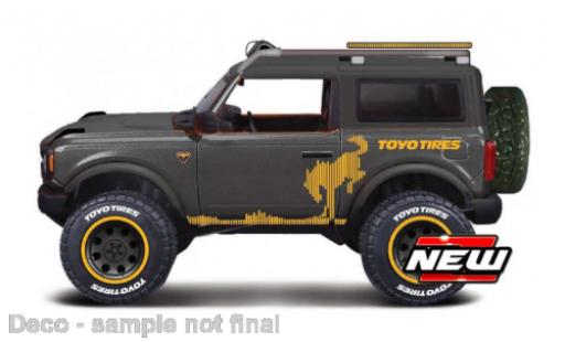 Modelauto Ford Bronco Wagon 1/24 Maisto