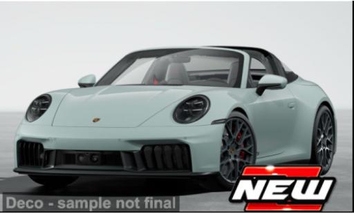 Modelauto Porsche 911 Targa (992.2) 4 GTS Hybrid groen 2025 1/18 Maisto