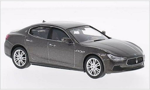 Maserati Ghibli Base 1/43 WhiteBox metallic grijs 2013 modelauto