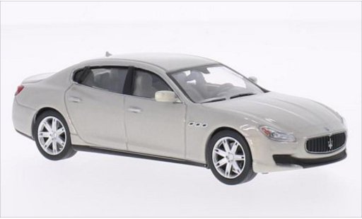 Maserati Quattroporte GTS 1/43 WhiteBox metallic grijs 2013 modelauto