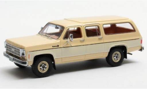 Modelauto Chevrolet Suburban suv K10 beige/beige 1978 1/43 Matrix