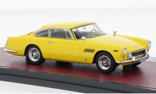 Modelauto Ferrari 250 GT /E 2+2 Coupe Pininfarina geel 1960 1/43 Matrix