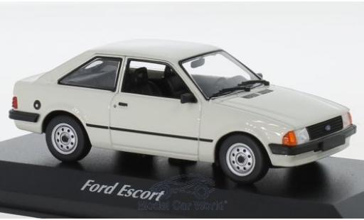 Modelauto Ford Escort MK3 MK III grijs 1981 1/43 Maxichamps