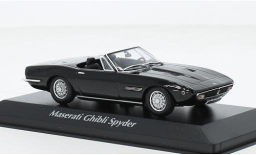 Modelauto Maserati Ghibli spyder zwart 1969 1/43 Maxichamps