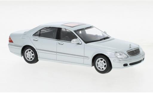 Modelauto Mercedes Classe S Base (W220) grijs 1998 1/43 Maxichamps