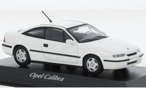 Modelauto Opel Calibra Base wit 1989 1/43 Maxichamps