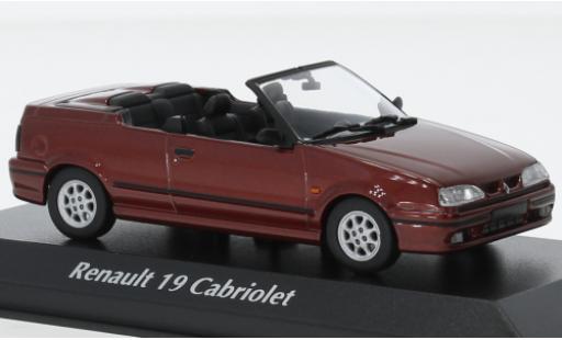 Modelauto Renault 19 Cabriolet metallic rood 92 1/43 Maxichamps