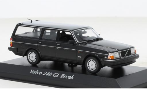 Modelauto Volvo 240 GL Stationwagen zwart 1986 1/43 Maxichamps