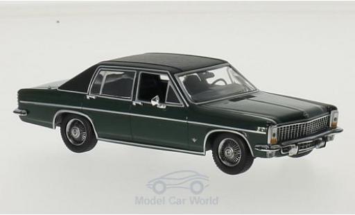 Modelauto Opel Diplomat B Base B groen/zwart 1969 1/43 Maxichamps