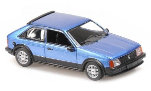Modelauto Opel Kadett D SR D metallic blauw 1982 1/43 Maxichamps
