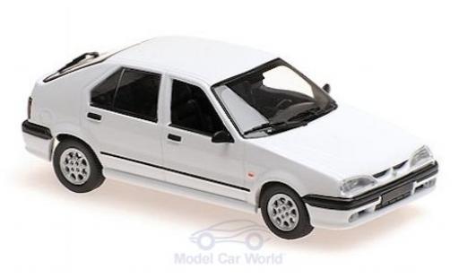 Modelauto Renault 19 Base wit 95 1/43 Maxichamps
