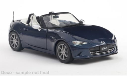 Modelauto Mazda MX-5 Base -5 bla 1/24 WhiteBox