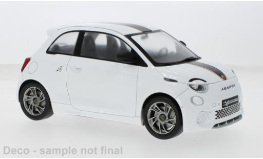 Modelauto Fiat 500 Abarth e wit 2024 1/18 MCG
