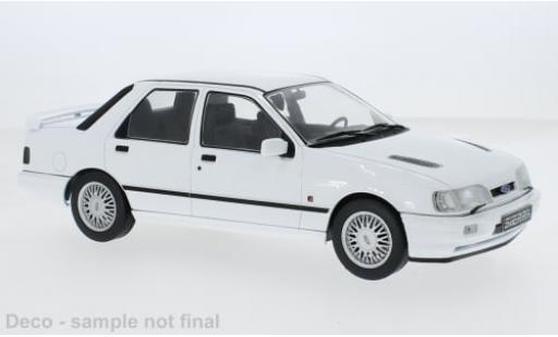 Modelauto Ford Sierra Cosworth RS 4x4 wit 1992 1/18 MCG