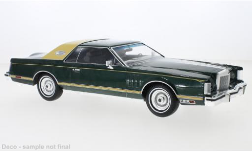 Modelauto Lincoln Continental 1978 Mark V metallic groen 1/18 MCG