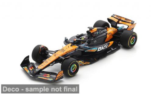Modelauto McLaren F1 Base MCL39 formule 1 GP Abu Dhabi 2025 Team #81 O.Piastri 1/43 Spark