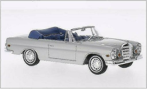Mercedes 280 SE 1/43 Greenlight Cabriolet grijs/blauw The Hangover 2009 1969 modelauto