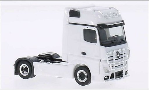 Mercedes Actros Gigaspace 1/87 Herpa wit 2011 modelauto