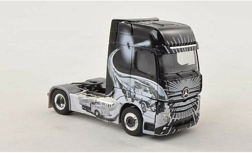 Mercedes Actros Gigaspace 1/87 Herpa Zugmaschine MB Italia (I) modelauto