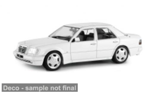 Modelauto Mercedes Classe E 1/43 Solido